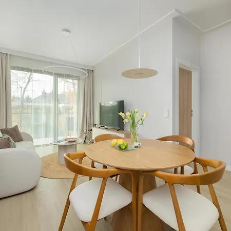 Lejlighed Comfortable Apartment, Right On The Niechorze